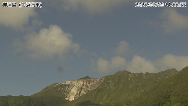 神津島 前浜南東のライブカメラ
