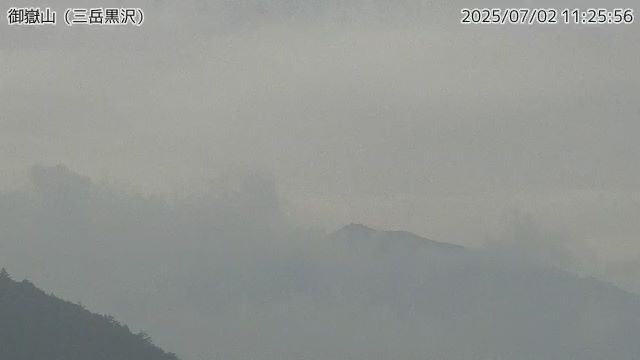 御嶽山 三岳黒沢のライブカメラ