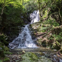 【糸島・雷山】空や山の景色を楽しみながら「清賀の滝」まで小旅行