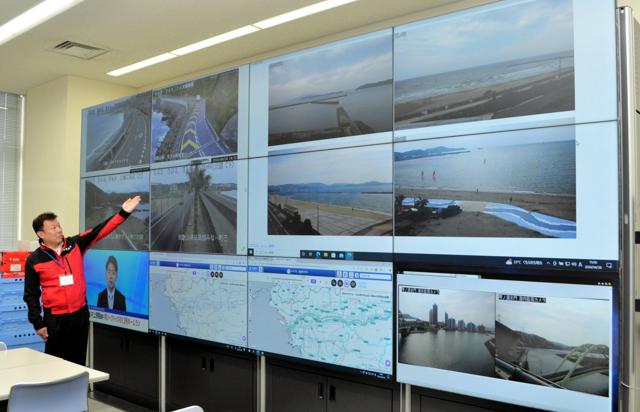 和歌山市災害対策本部室のモニター大型化　災害状況をリアルタイムに