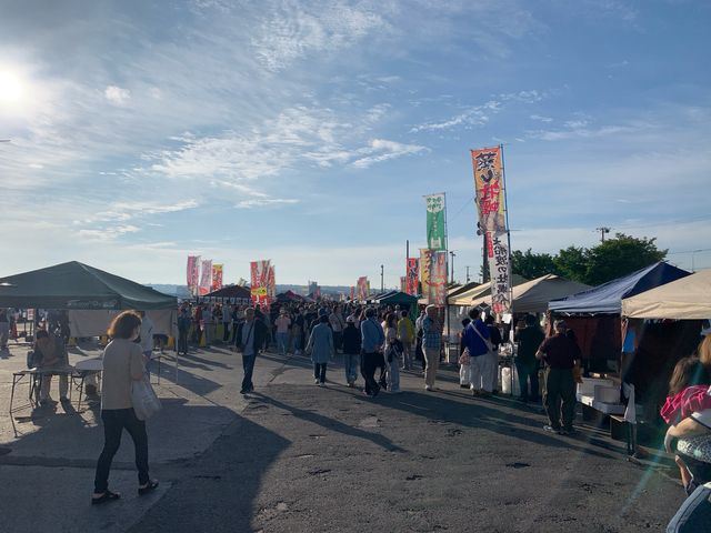 震度5弱の八戸市　館鼻岸壁朝市の会場では異常なし