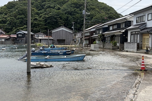 島根県浜田市で「レベル４高潮危険警報」発令も、解除後に最高潮位　道路が冠水「解除が合っているのか不安に」住民困惑の声　地方気象台の見解は？