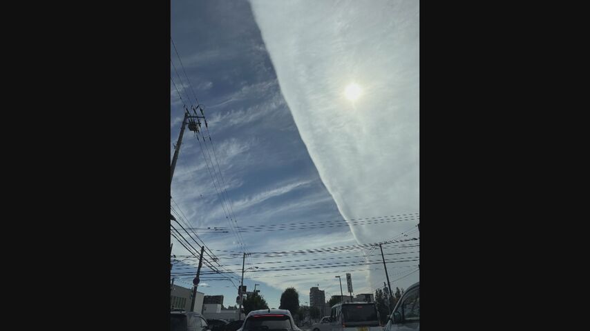 「変わった雲がでている」…北海道内各地からHTBに視聴者投稿相次ぐ…「空気の分かれ目」で発生か