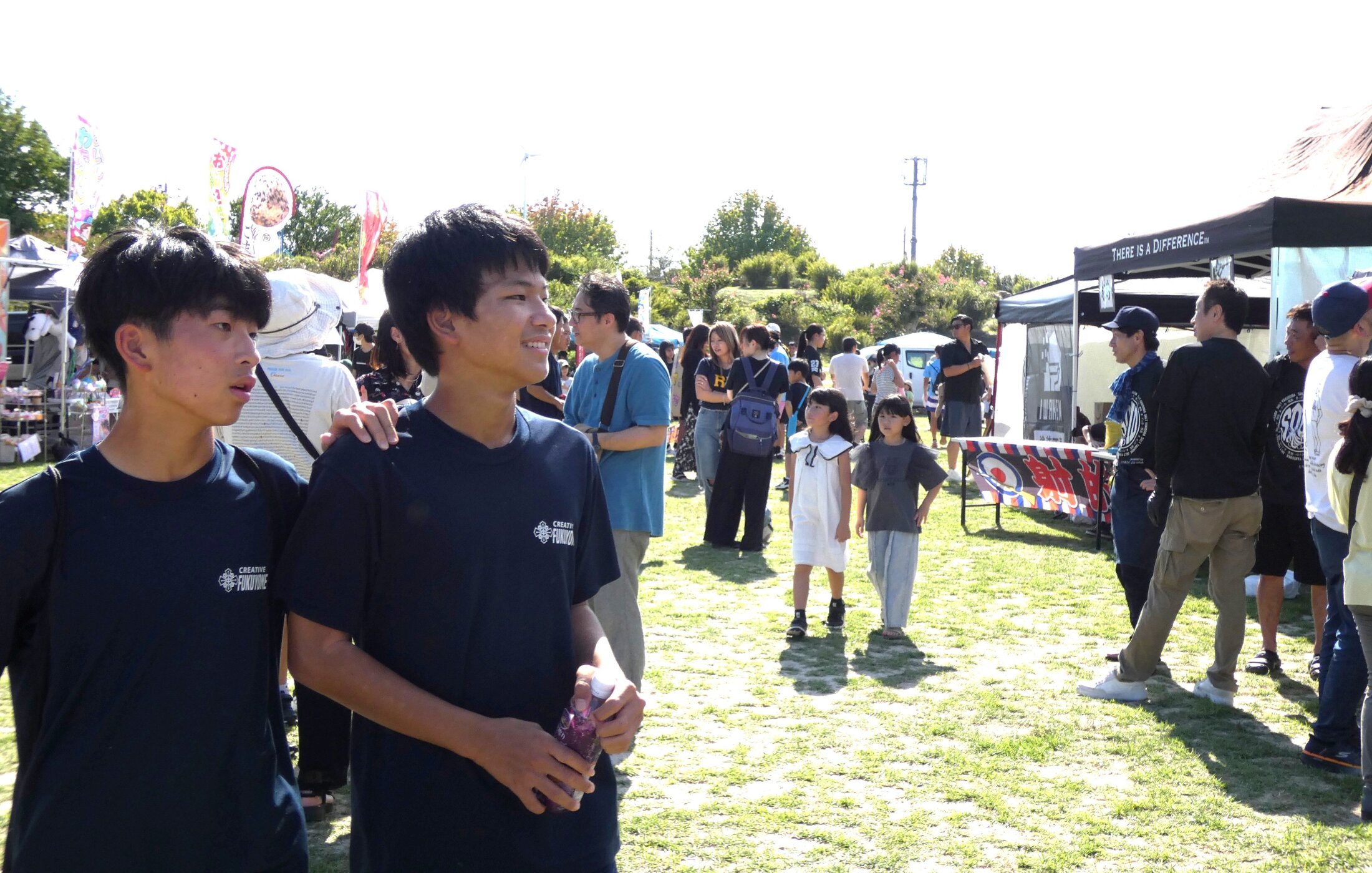 米子市で「ケヤキ通り祭り」にぎやかに　グルメやステージで秋の一日満喫