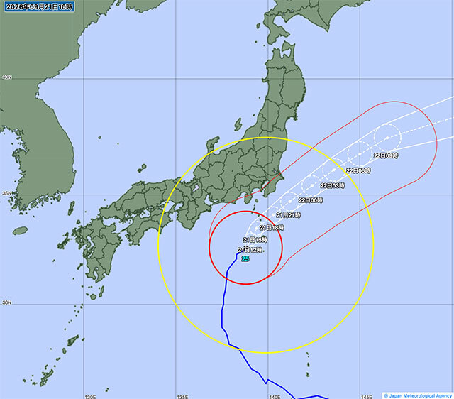 台風25号、21日は欠航275便4.2万人影響　国際線も