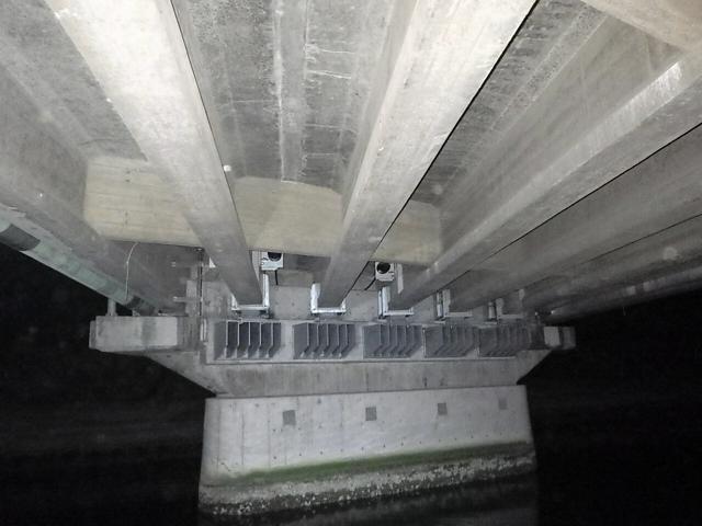 兵庫の姫路・芦屋など8カ所の橋で耐震工事不良　震度7でずれる恐れ