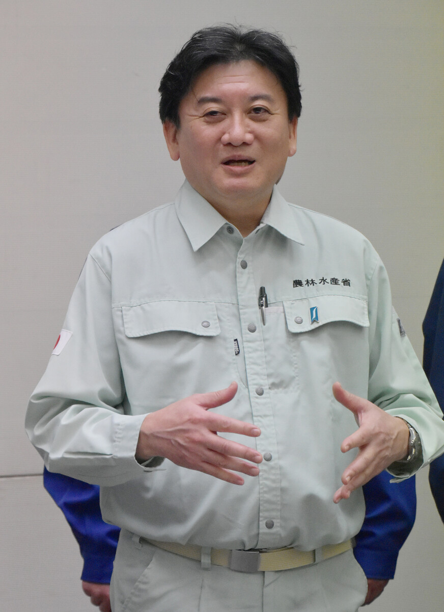 武部農水相、千葉の台風被害を視察　ポンプ場など復旧へ「全力」