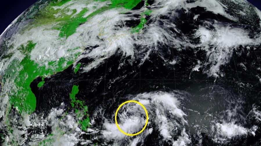 台風6号がカロリン諸島で発生　北西進しながら強い台風に発達したあと、6月1日には沖縄本島にかなり接近