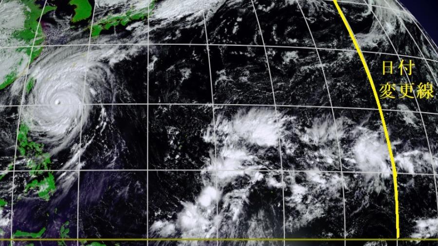 沖縄の南海上の大型で猛烈な台風30号が先島諸島を通って週明けの九州へ・南の海では台風が複数発生の兆し